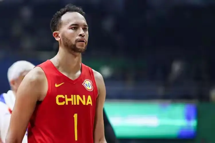 更多是站在 更多是站在