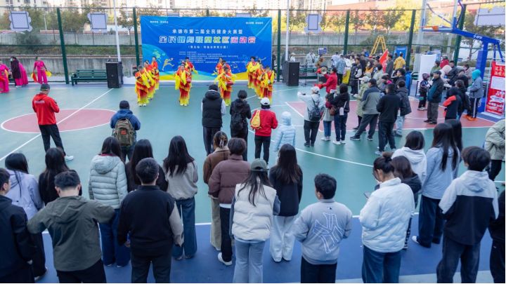 inews, 审校, 足球